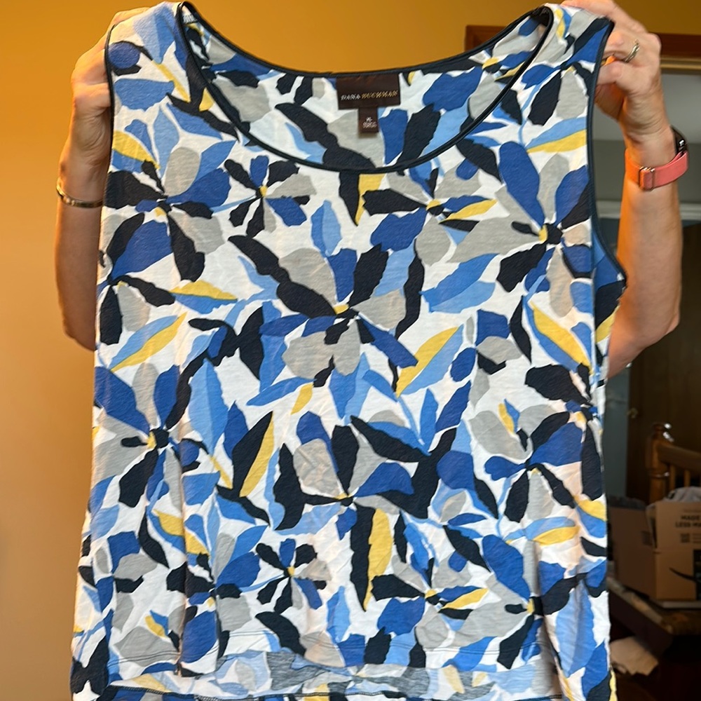women’s tank top